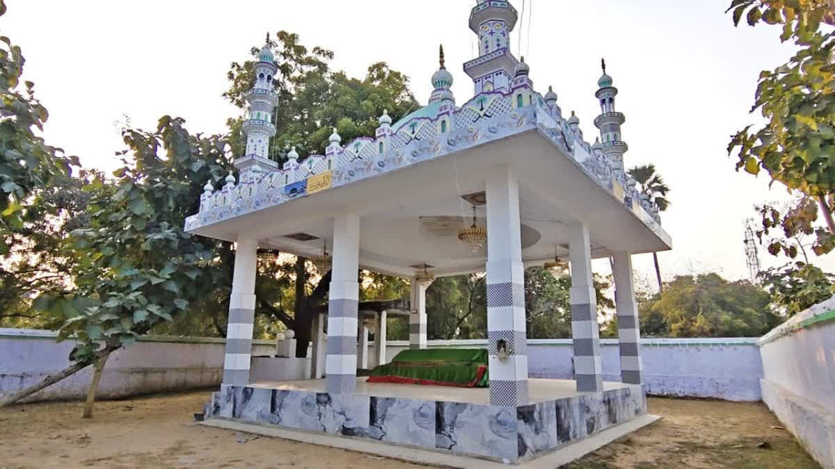 Songs Of Dashrath And Ram Are Sung In Muslim Weddings Of Piru And Bantara Villages Of Bihar