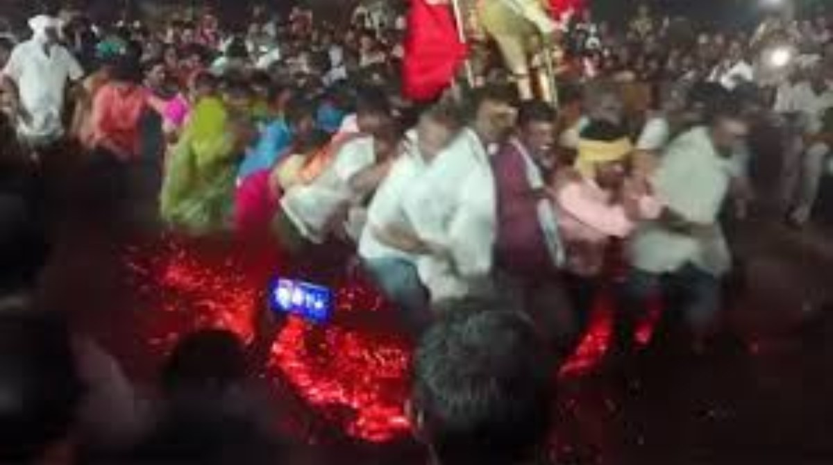 Devotees Hurt during crossing fire pit in Nalgonda
