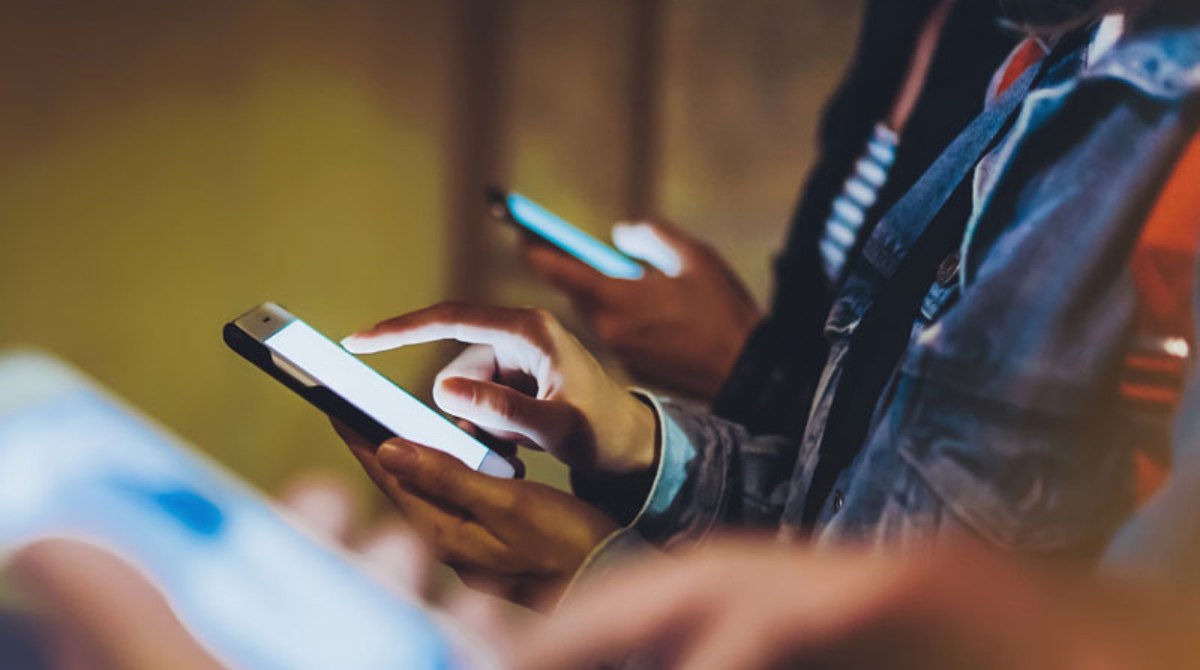 Do Not Do These 10 Things on Your Phone