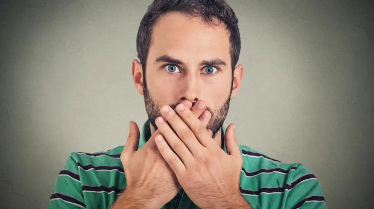 How to Stop Hiccups: Causes & Remedies