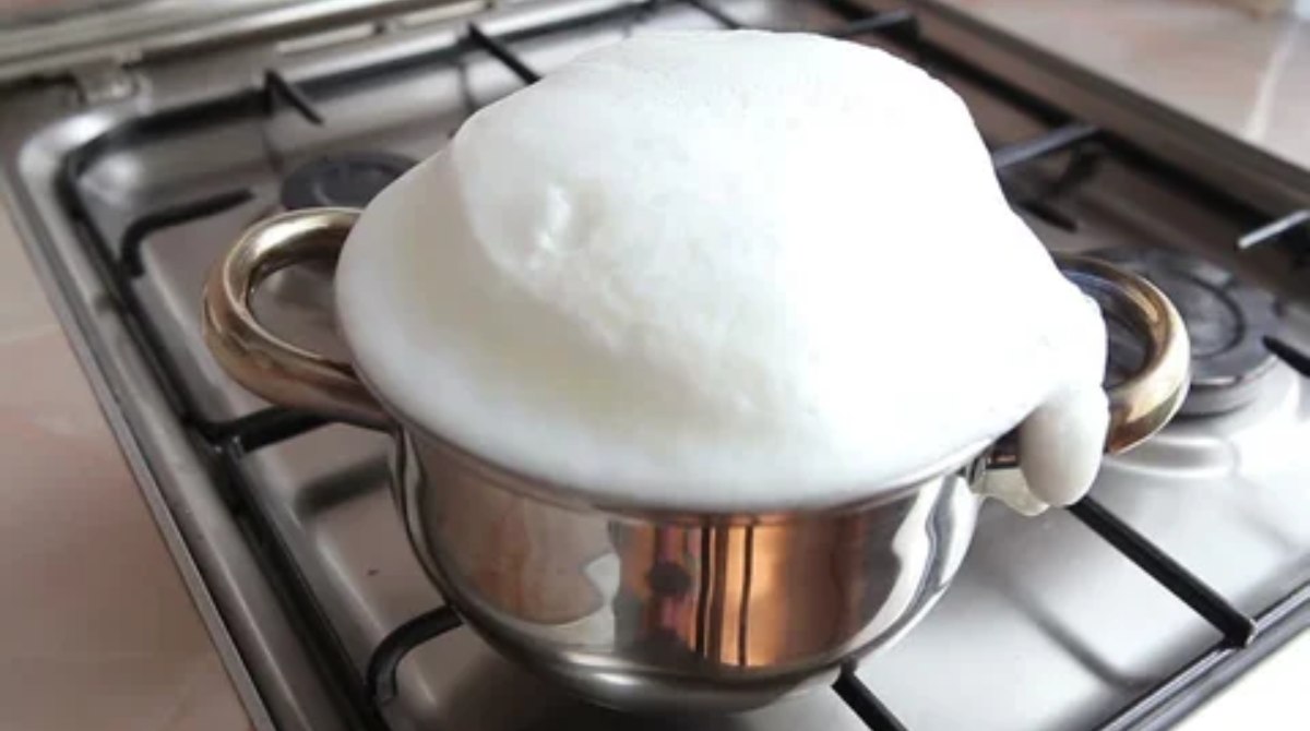 Husband commits suicide out of anger at wife because milk boiled over