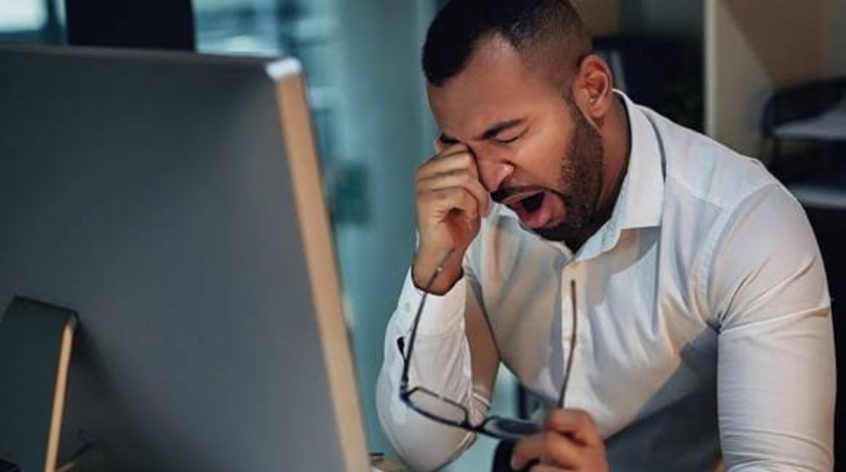 Sleeping: Feeling Sleepy Every Time You Sit Down?